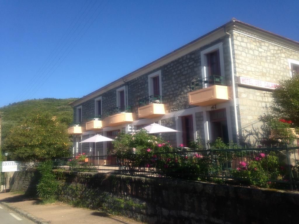 Hotel Les Calanques 皮亚纳 外观 照片