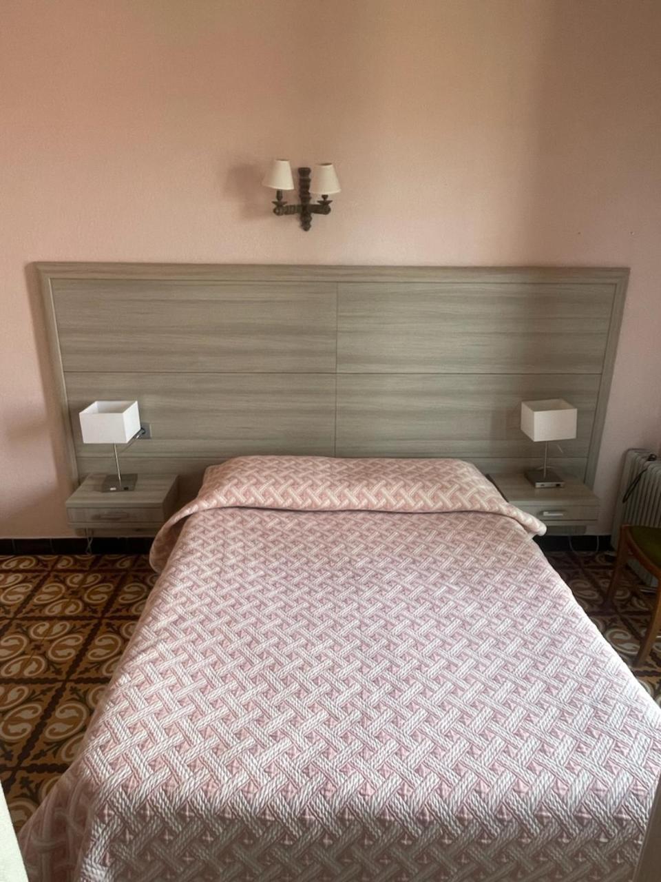 Hotel Les Calanques 皮亚纳 外观 照片